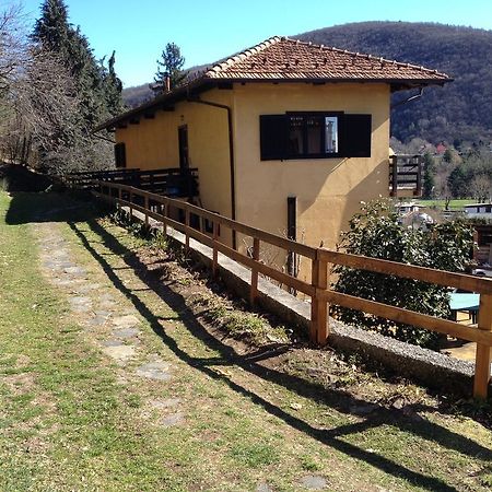 Bed and Breakfast Fattoria Del Pino Орта-Сан-Джулио Экстерьер фото